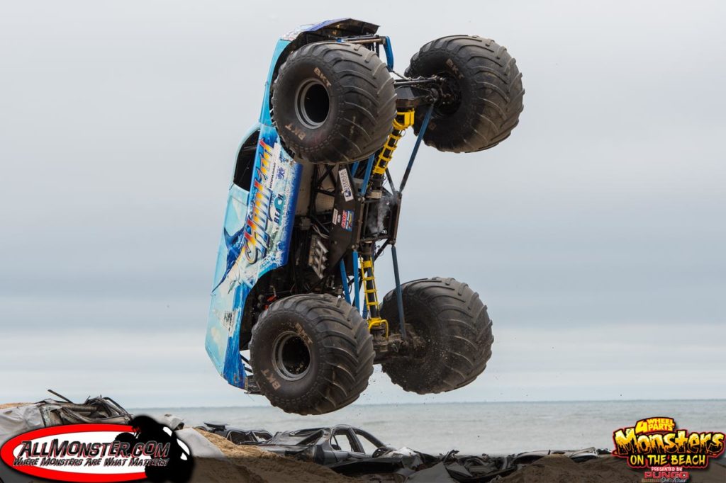 Hooked Monster Truck Photo Gallery Hooked Monster Truck Photos